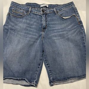 Levi’s jean shorts